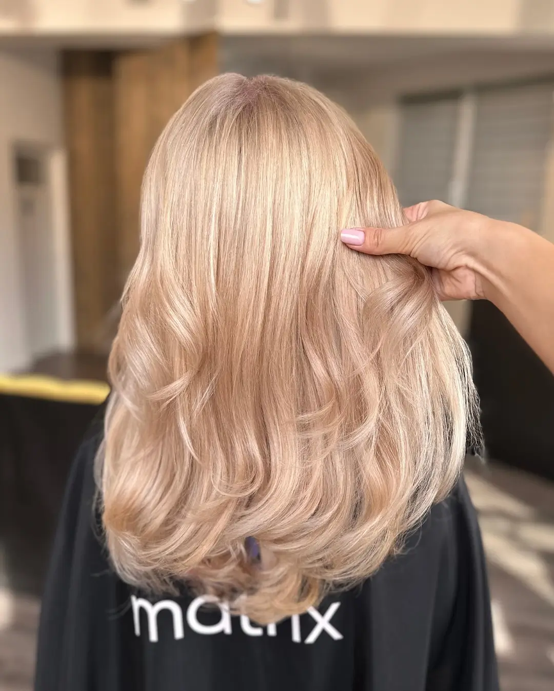 summer blonde hair color 2026 Warm Neutral Champagne Blonde With Silky Volume