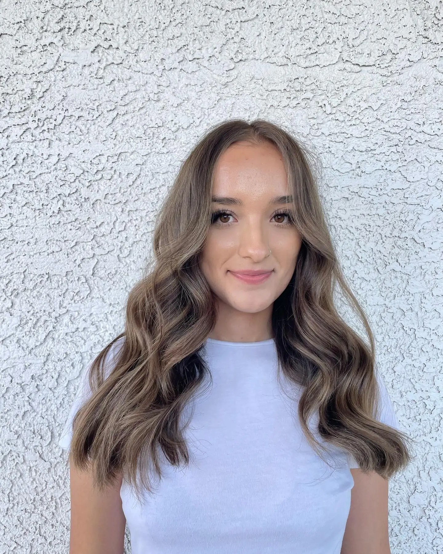 smoky summer mushroom brown hair color 2026 Soft Dimensional Mushroom Brown With Face-Framing Lightness