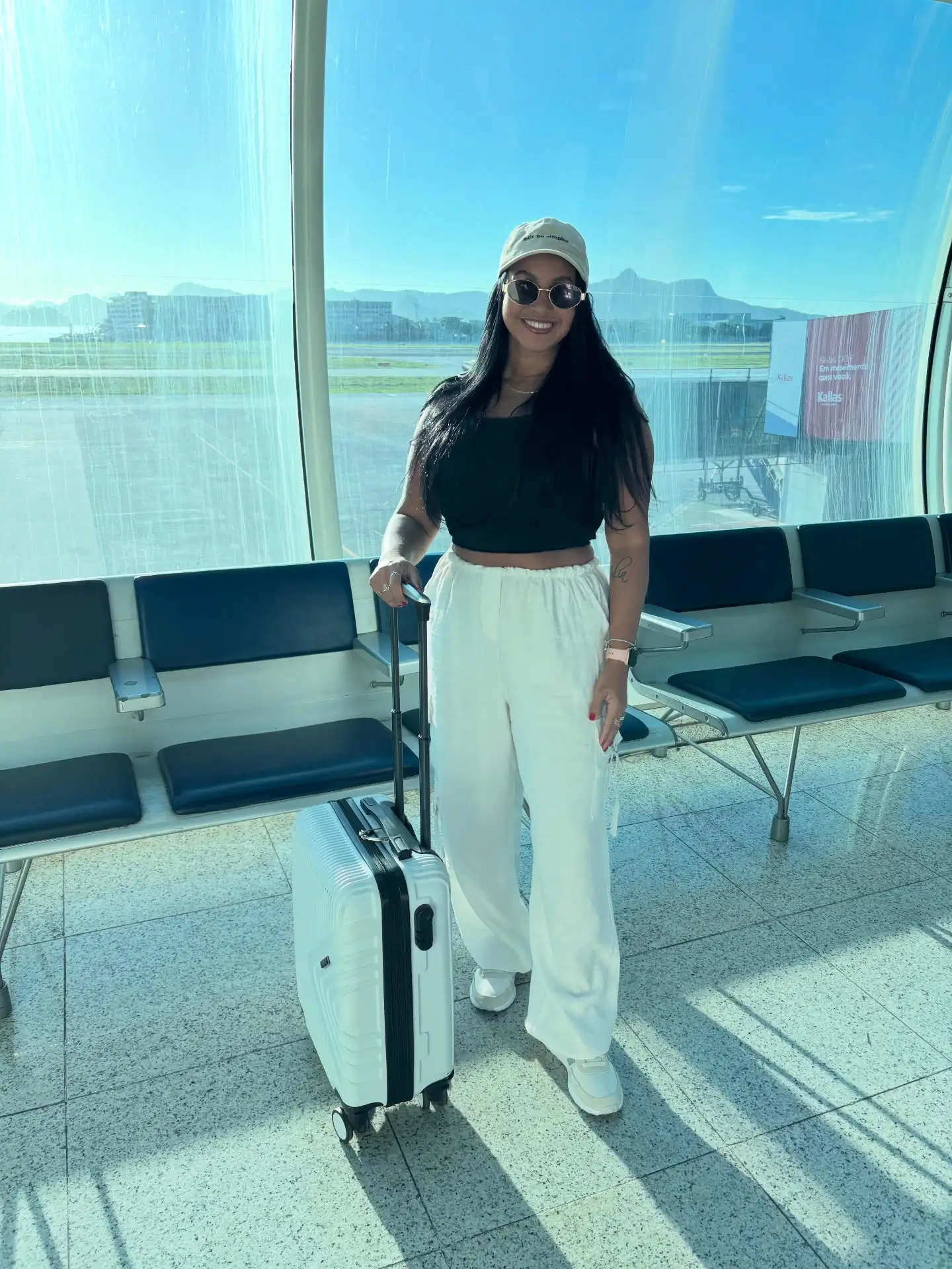 comfy airport outfits summer 2026 Soft Contrast Lounge Look - Effortless Plus Size Travel Comfort