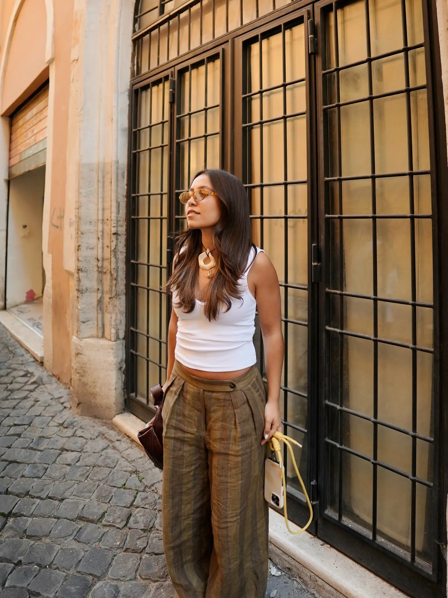 summer crop top outfits for women 2026 Relaxed White Crop Top With Linen Pants - Quiet Luxury Summer Ease