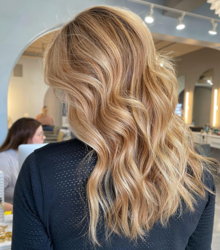 21 Lived-In Summer Honey Blonde Hair Color 2026 Ideas You’ll Want To Try