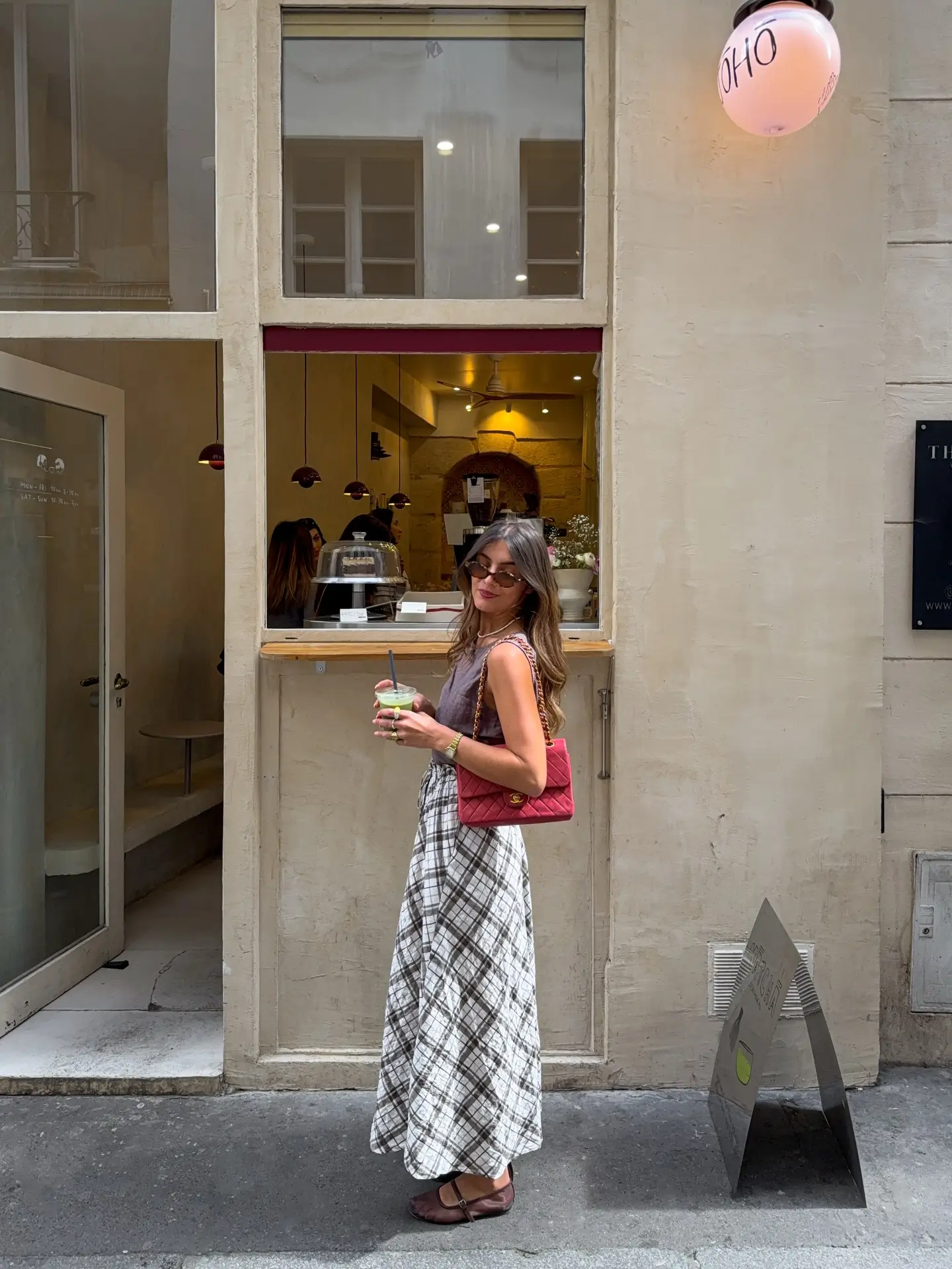 hot summer outfits casual City Coffee Runs In Effortless Skirt Looks