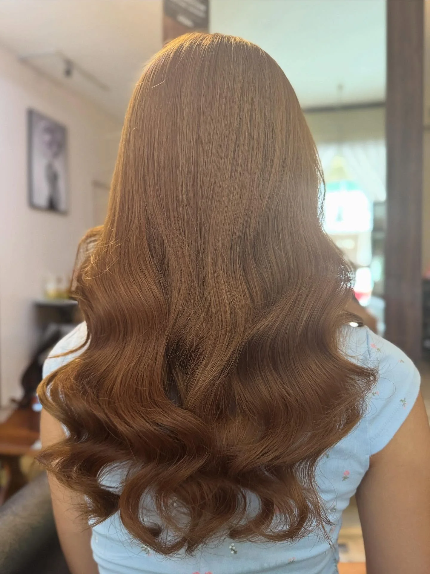 salon summer honey brown hair color 2026 Soft Copper Honey Waves With Warm Summer Depth
