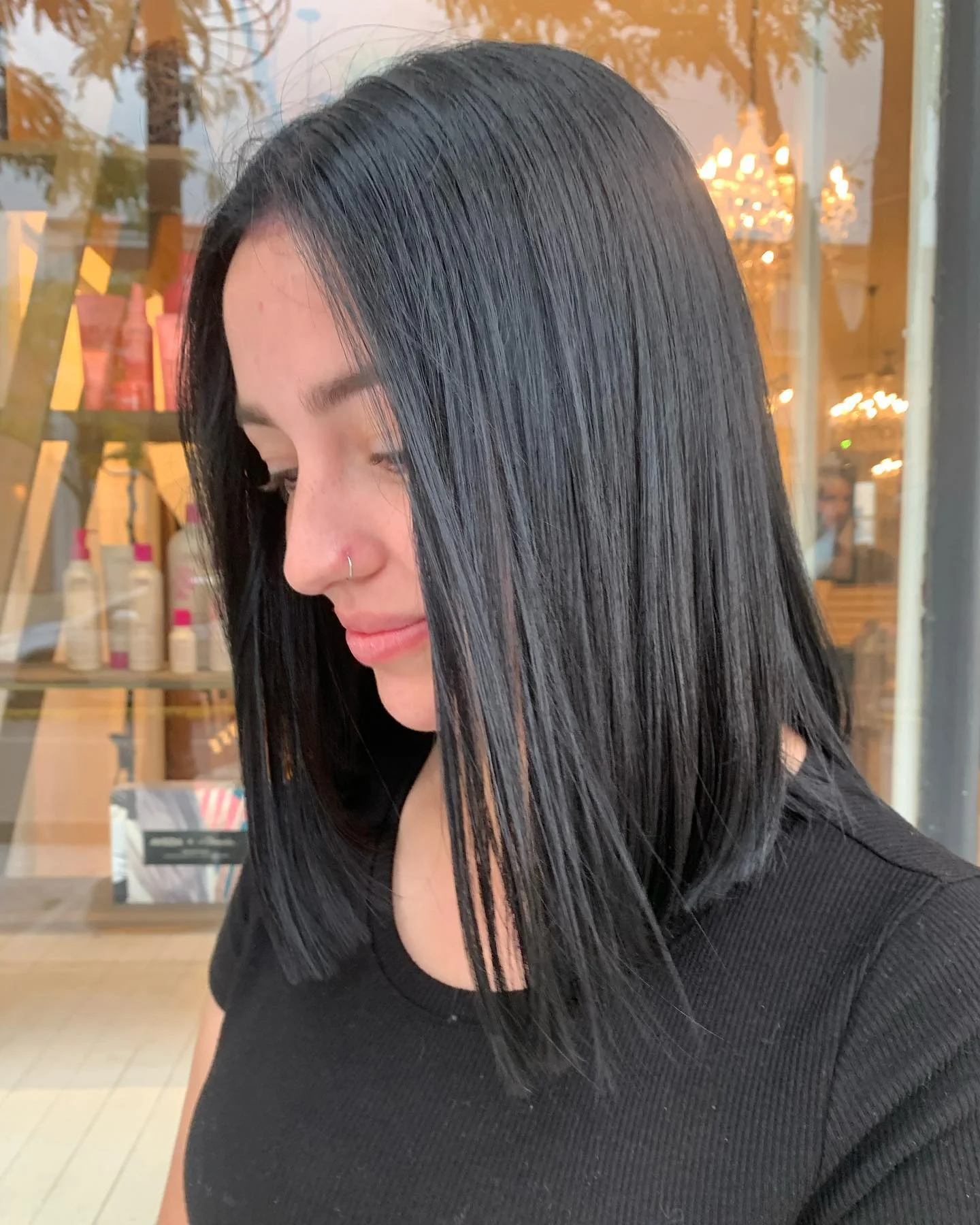 sleek summer collarbone cut 2026 Jet Black Minimalism With Razor Clean Ends