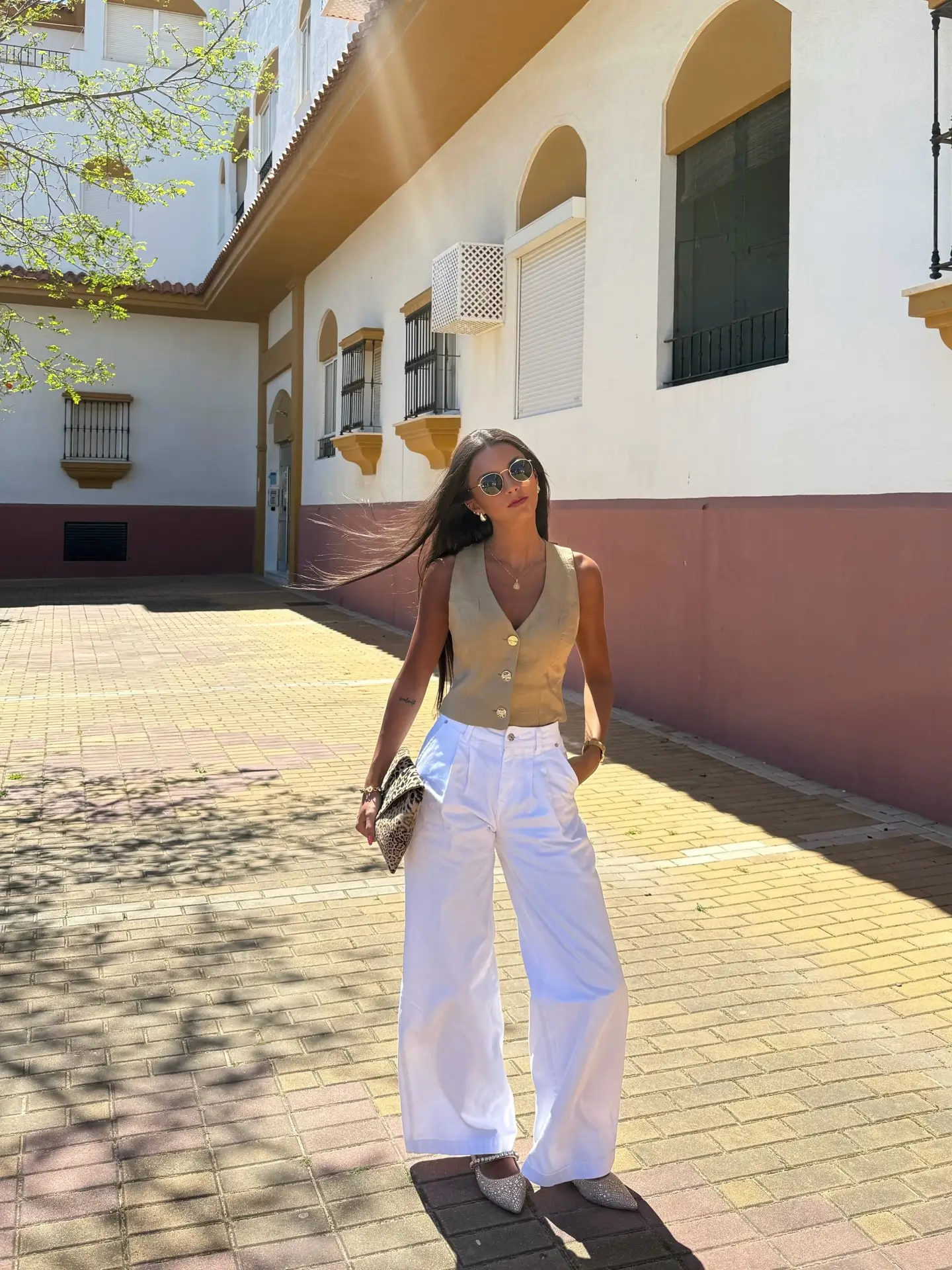 summer outfits for women 2026 Modern Minimalism With Tailored White Trousers