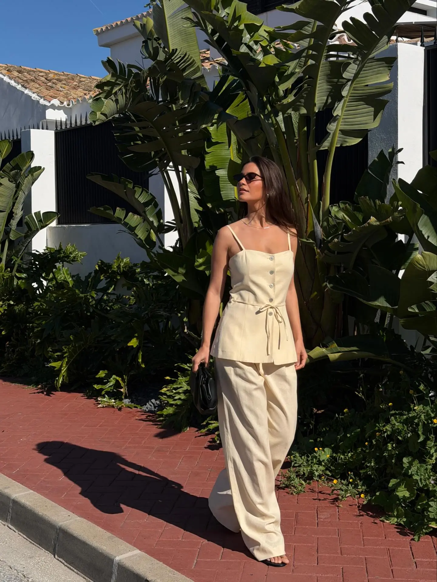 summer fashion outfits for women 2026 Neutral Linen Layers And Quiet Luxury Summer Vibes