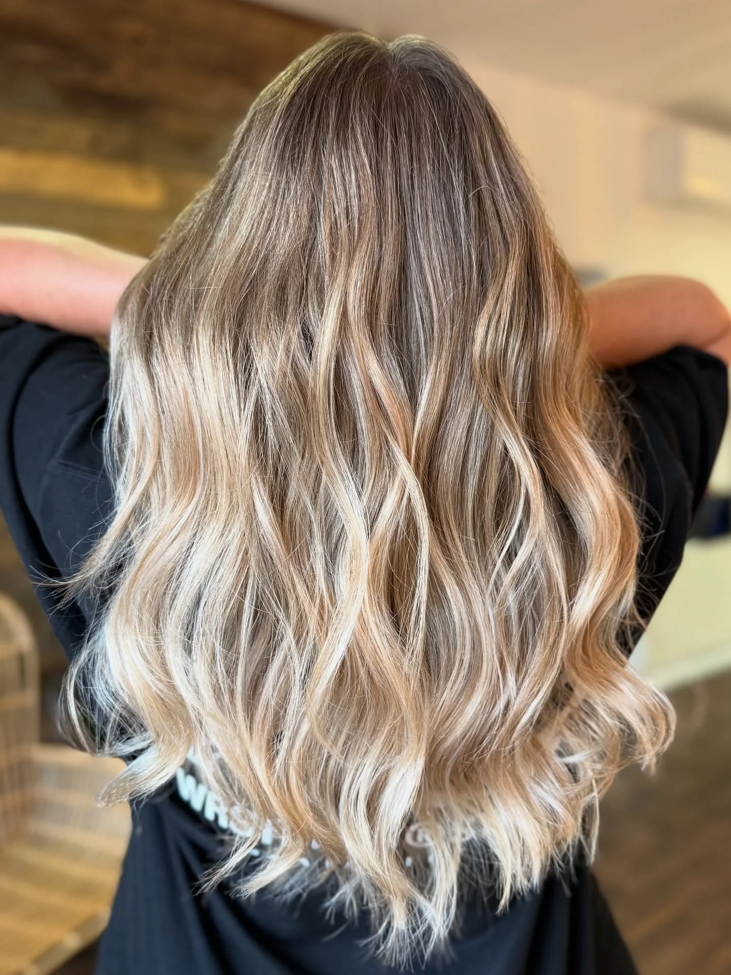 champagne summer hair color for light skin 2026 Cool Champagne Blonde With Light Reflective Highlights