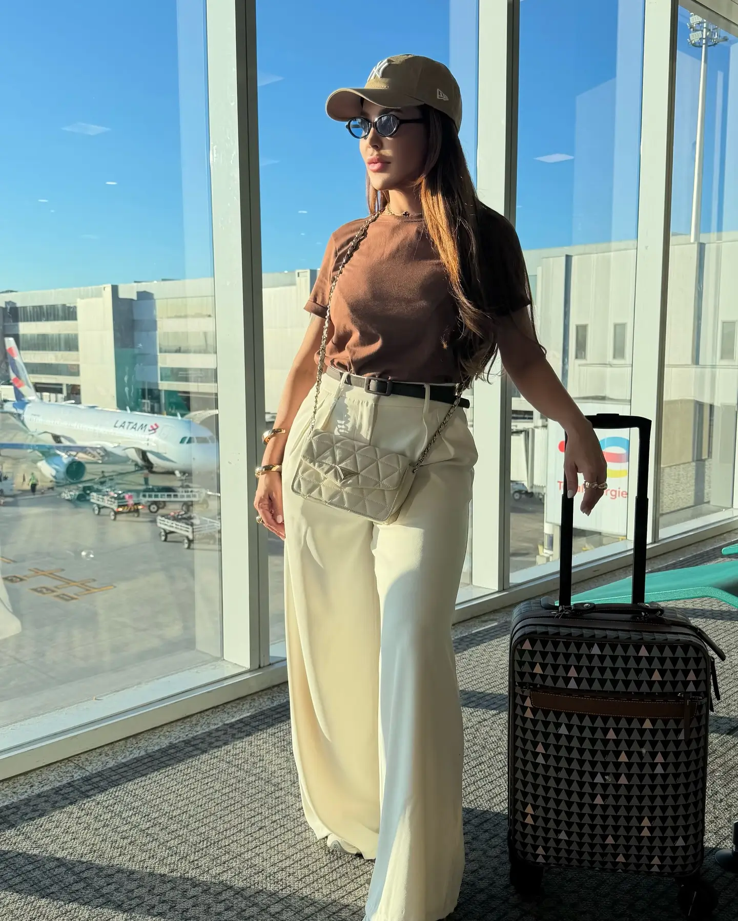 comfy airport outfits summer 2026 Effortless Neutral Layers With Soft Tailoring
