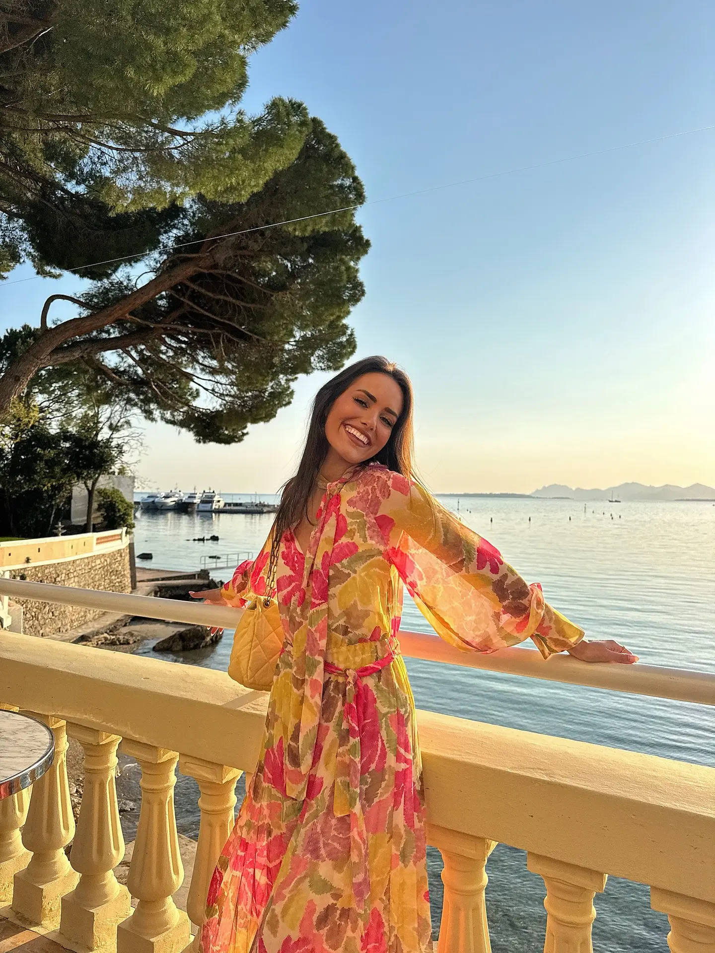 summer vacation resort outfits 2026 Golden Hour Flowy Dresses That Do All The Work