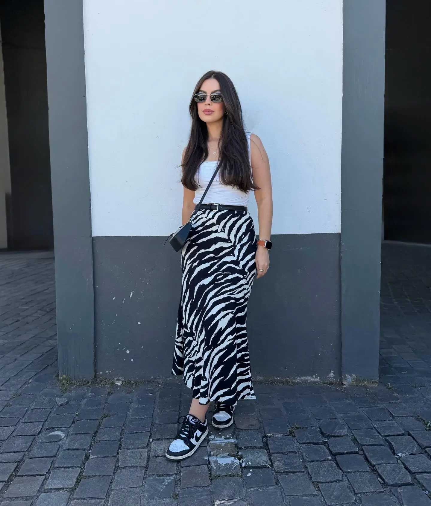 hot summer outfits zebra Casual Street Style With A Zebra Skirt Twist