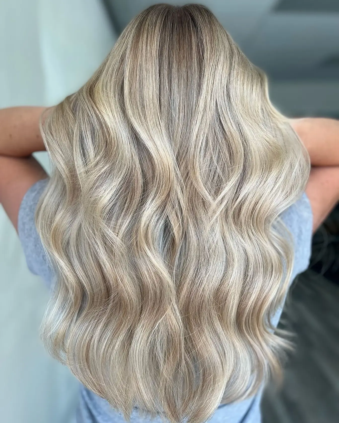 summer blonde hair color 2026 Cool Champagne Waves In A True Summer Palette