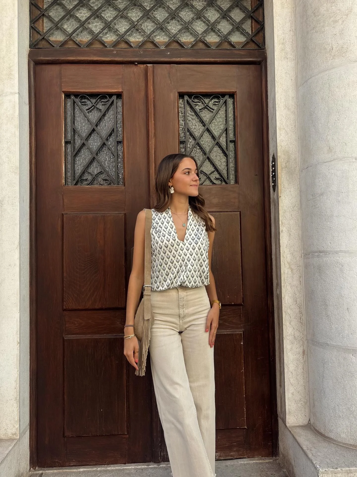 June Outfits Ideas 2026 Soft Neutral Tailoring For Warm City Days