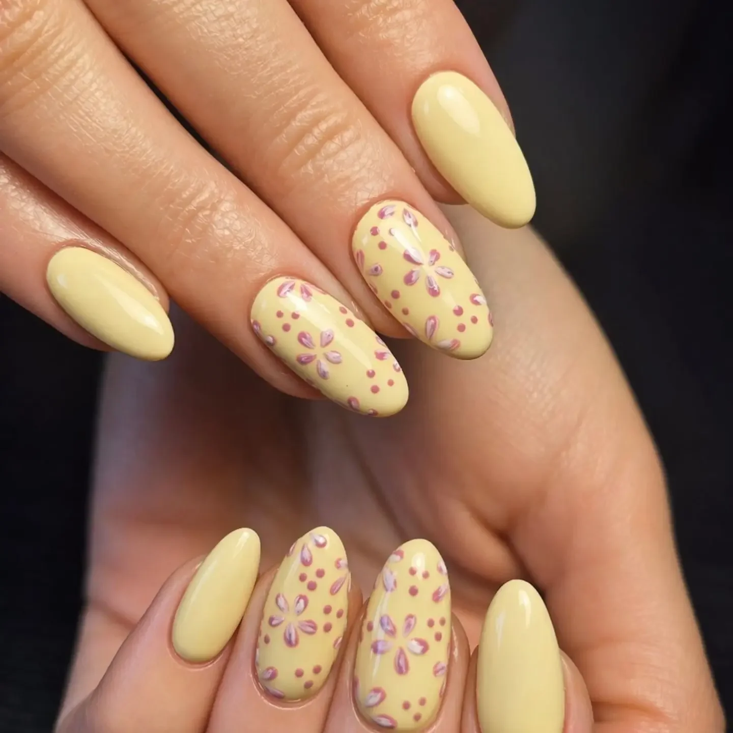 summer yellow nails 2026 Butter Yellow Floral Nails With Soft Lavender Details