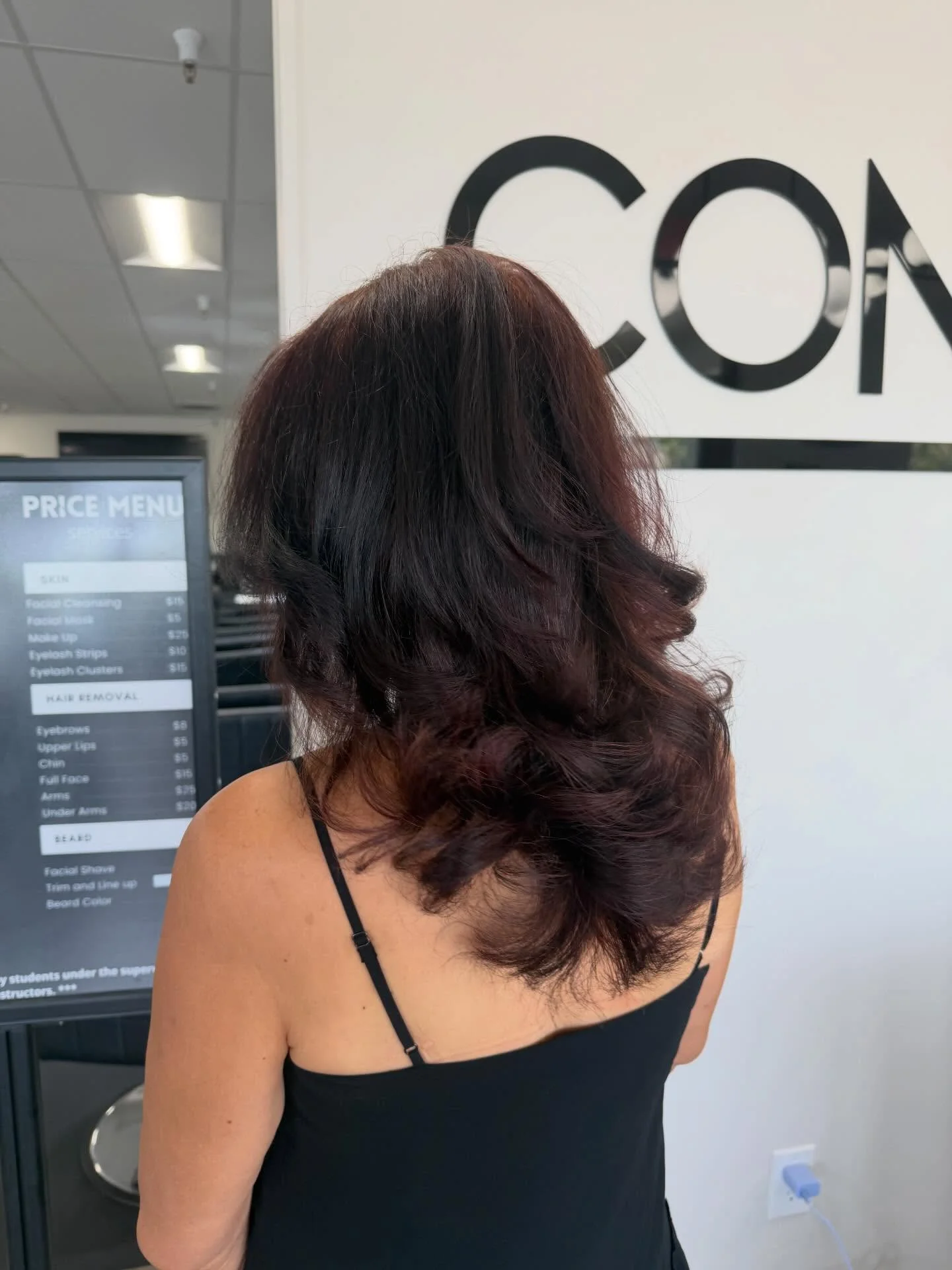 perfect summer haircut 2026 Long Layered Volume With Soft Curl Finish