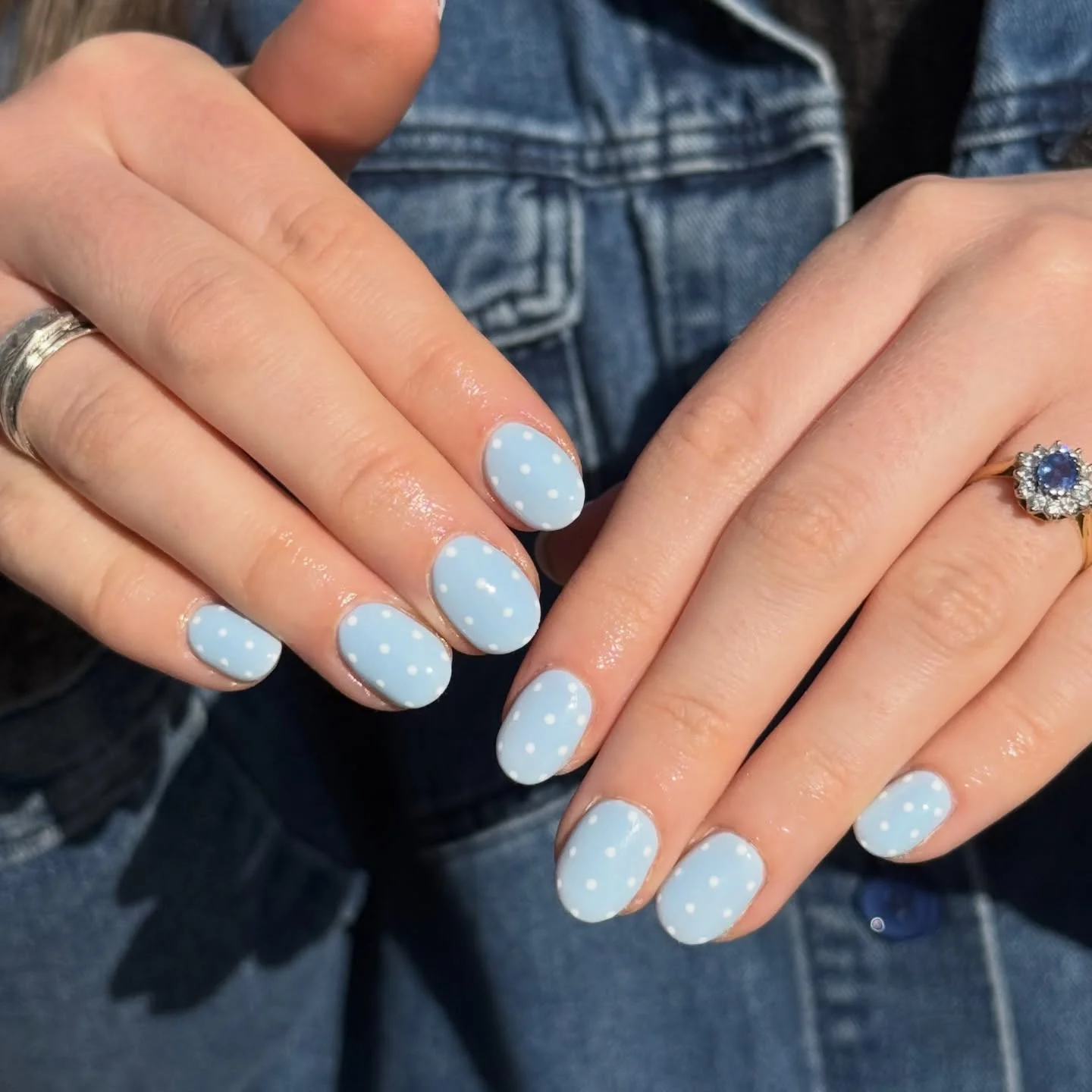 polka dot summer nails 2026 Baby Blue Minimal Dots For An Effortless Cool Girl Look