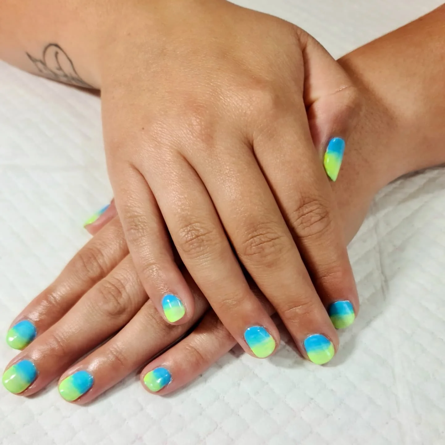 short summer nails 2026 Blue And Lime Neon Ombre For Poolside Season