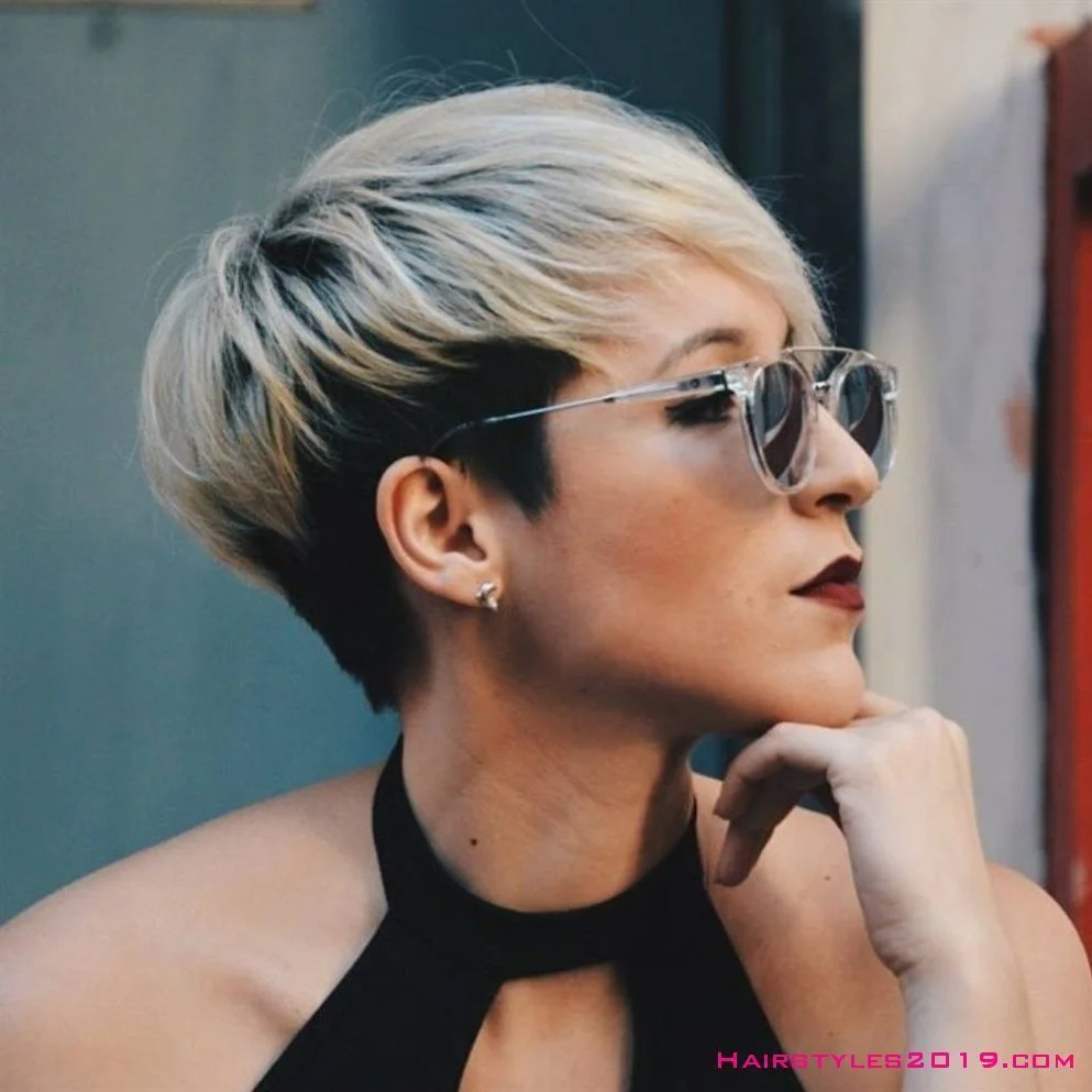 best summer short hairstyles 2026 Polished Blonde Pixie With Side-Swept Elegance