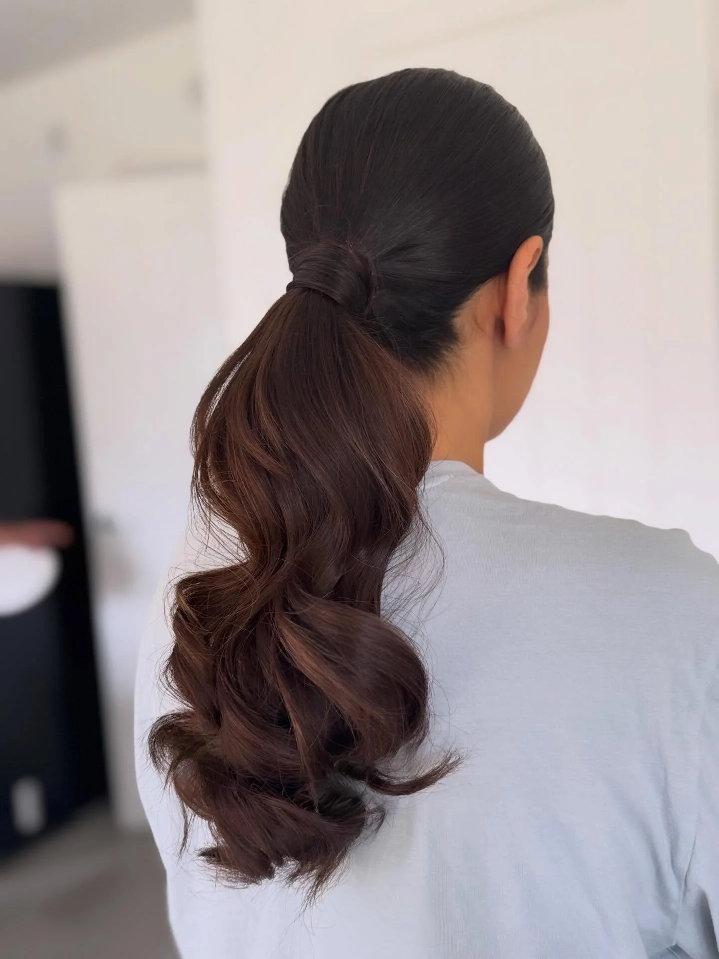 polished summer ponytail hairstyle 2026 Chocolate Ribbon Ponytail With Soft Volume Through The Ends