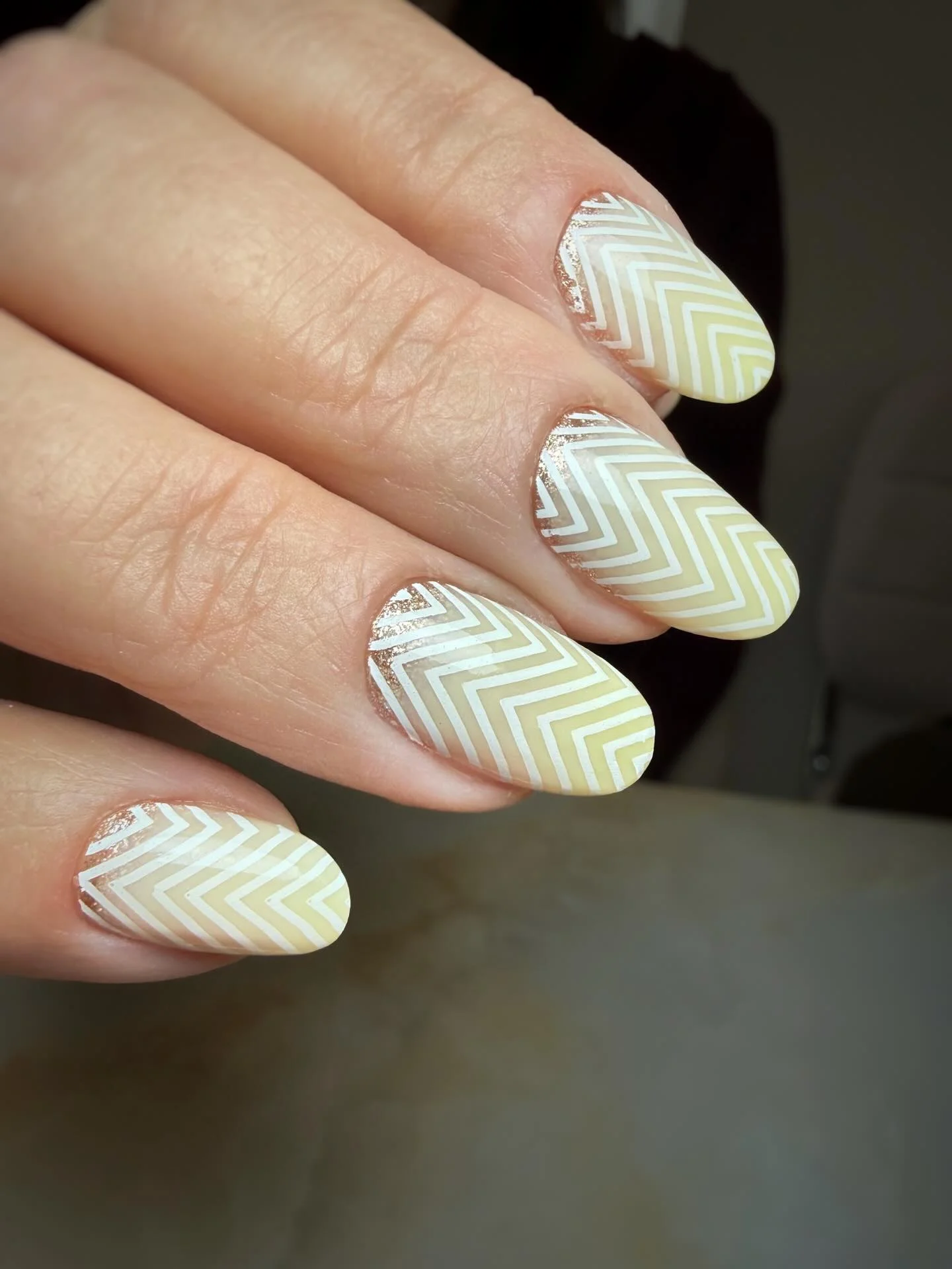 summer yellow nails 2026 Minimalist Chevron Yellow Nails With Soft Graphic Lines