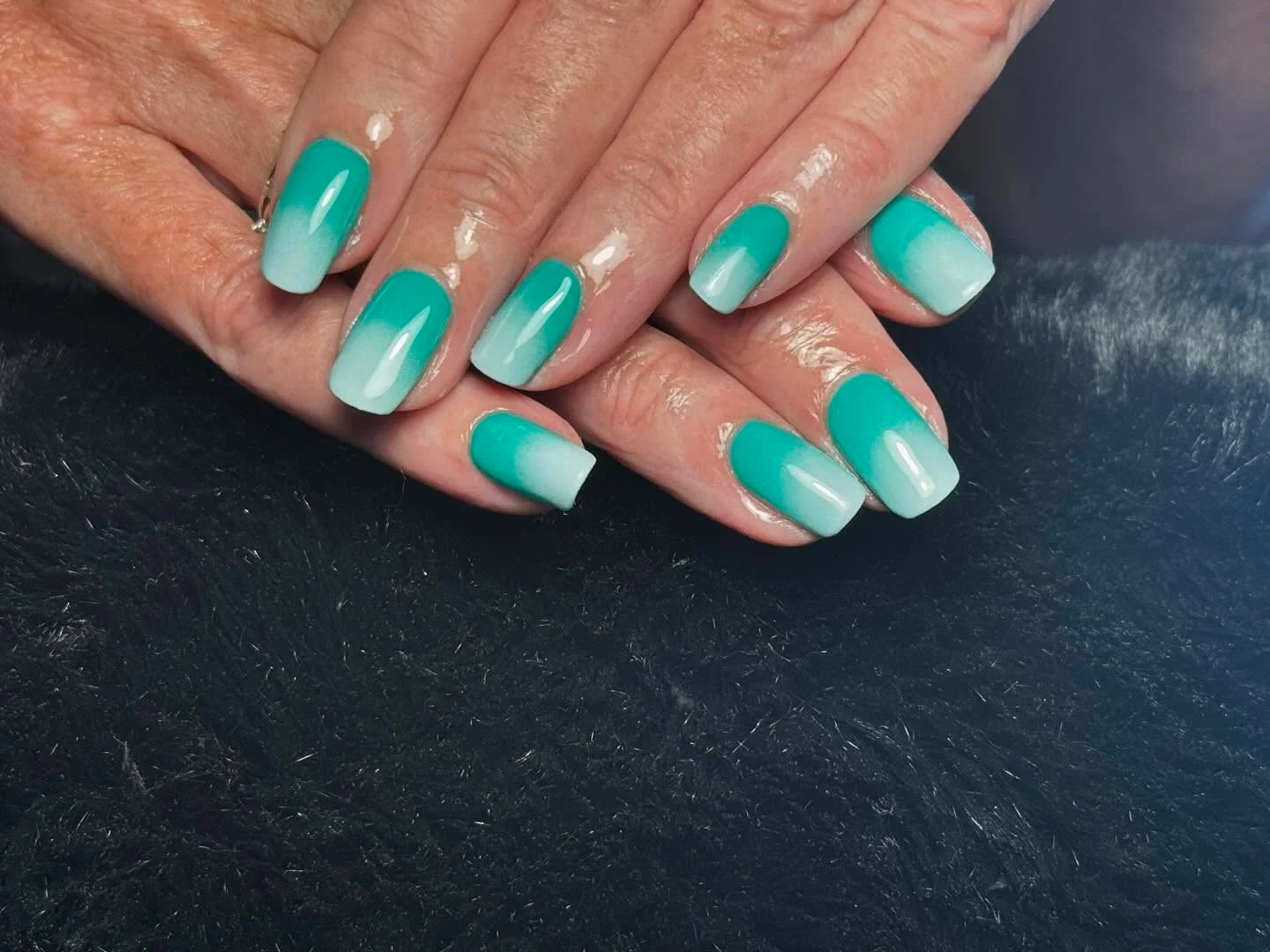 summer ombre nails 2026 Turquoise Fade Short Square Nails