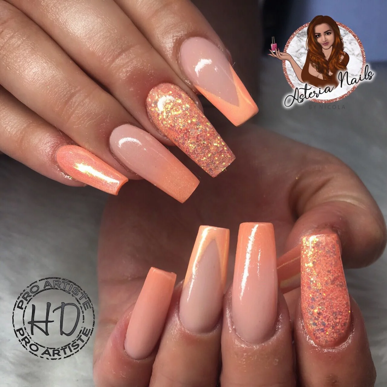 summer glitter nails 2026 Peach Champagne Glitter Glam