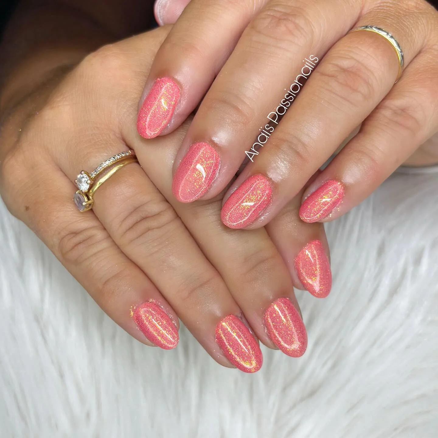summer glitter nails 2026 Coral Holographic Sparkle For Sunset-Inspired Summer Style