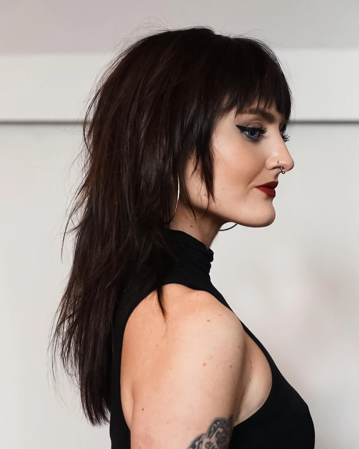 cool summer shag haircut 2026 Edgy Long Shag With Choppy Fringe