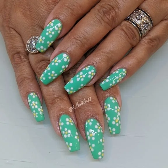 summer nails ballerina shape 2026 Mint Green Daisy Nails That Feel Like A Fresh Summer Morning