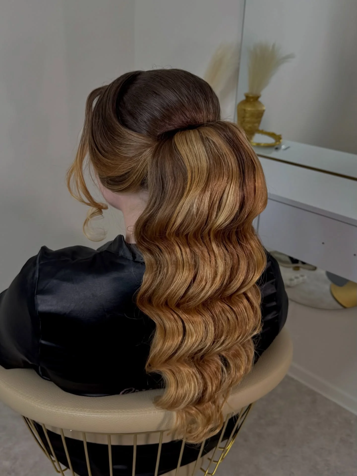 messy summer wavy hairstyle 2026 Bronzed Half-Up Ponytail With Defined Waves