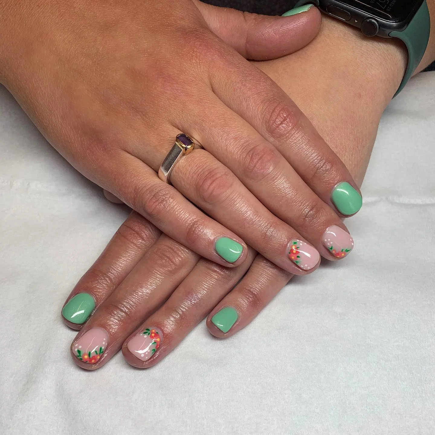 summer nail inspo 2026 Fresh Mint Florals For Minimalist Summer Girls