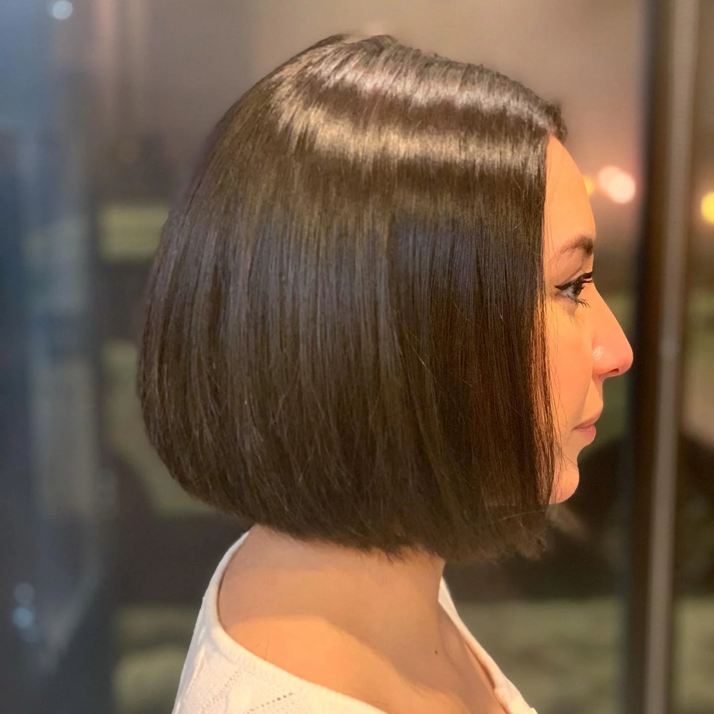 sleek summer short haircuts 2026 Sleek Classic Blunt Bob With Gloss Finish