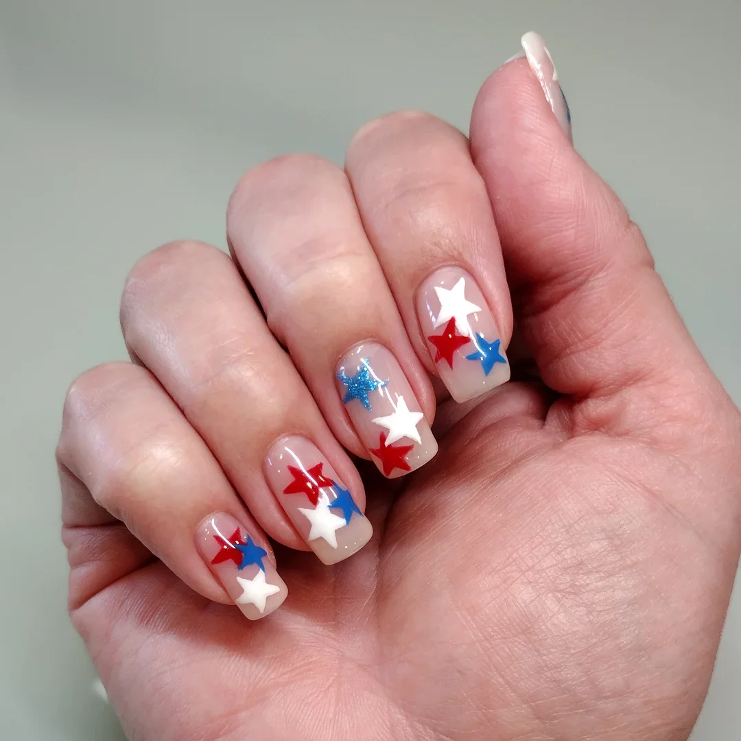 usa nails 2026 Retro Star Nail Art That Feels Straight Out Of Pinterest