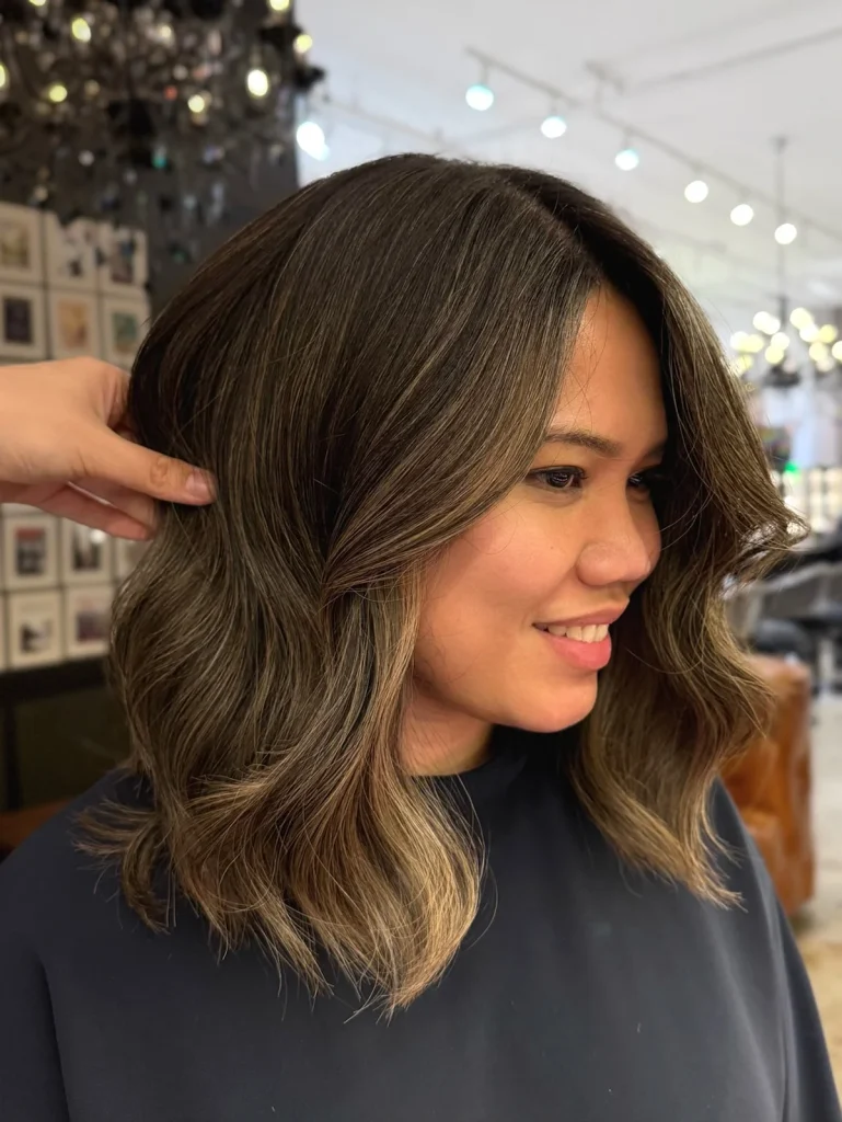 22 Light Summer Haircuts For Medium Hair 2026 That Feel Effortless And Fresh