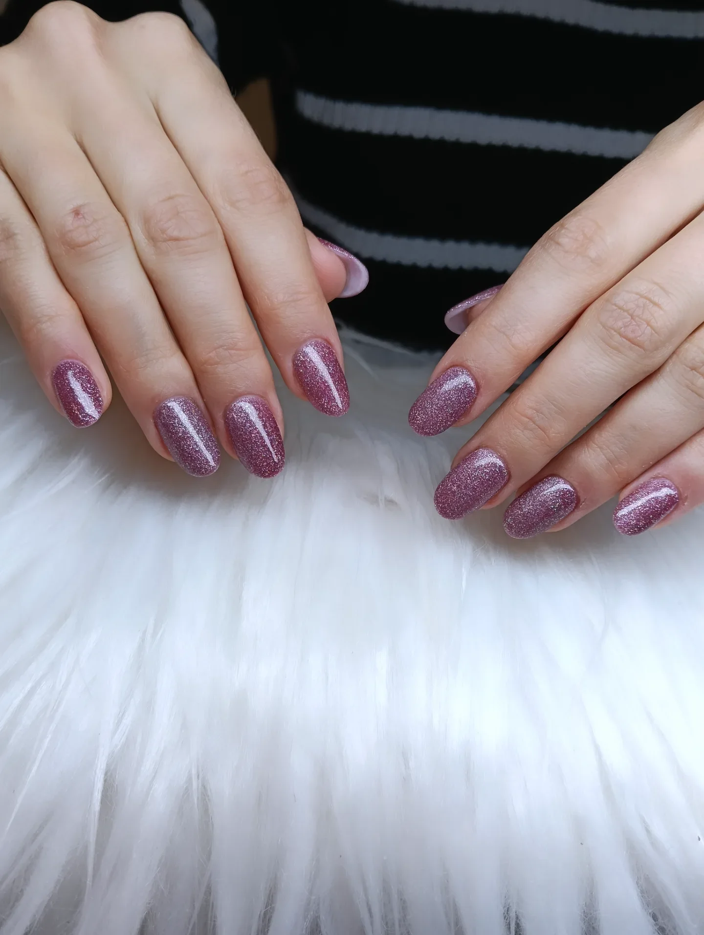 summer glitter nails 2026 Rose Quartz Sparkle For Soft Glamour