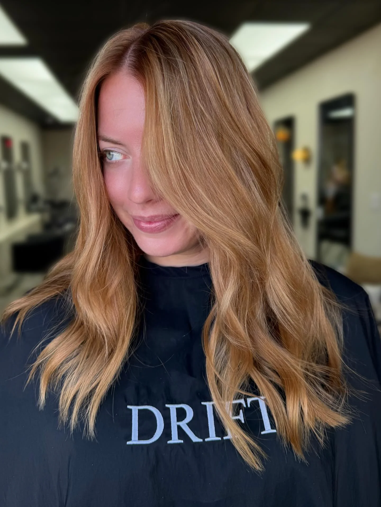 lived-in summer strawberry blonde hair color 2026 Minimalist Golden Strawberry Blonde For Soft Summer Glow