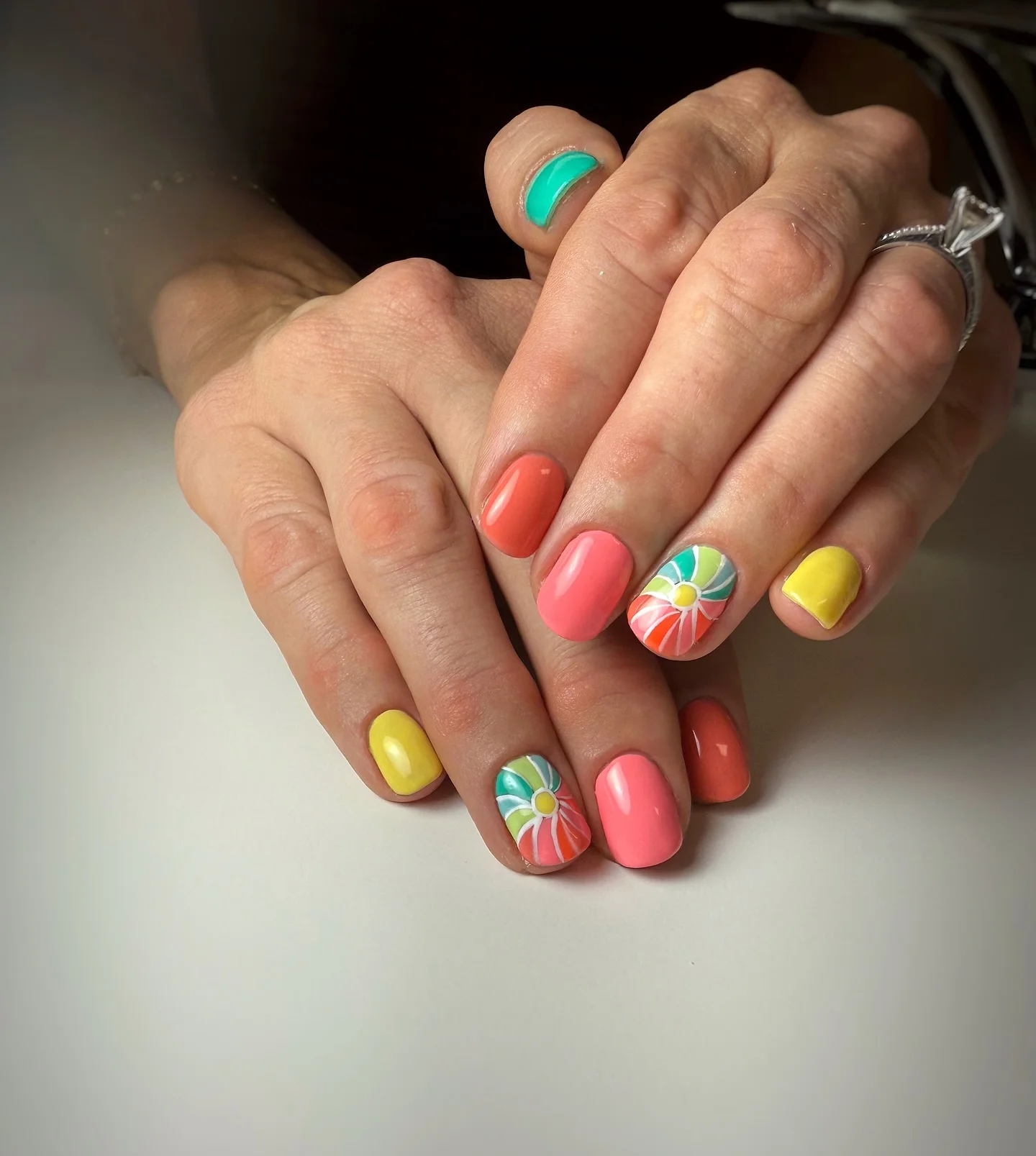 summer nails design 2026 Retro Rainbow Flower Gloss Nails