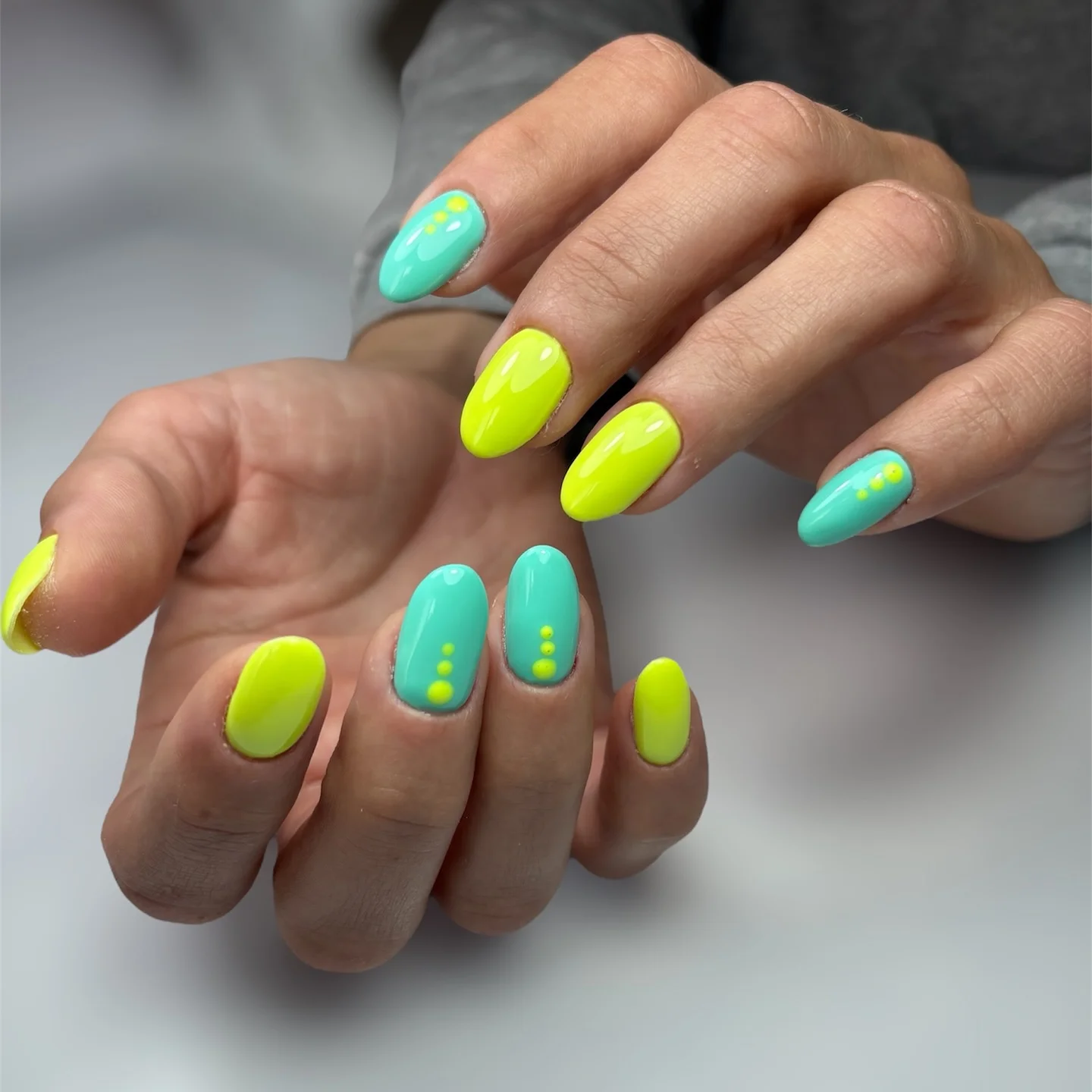 neon summer nails 2026 Glossy Lime And Aqua Nails That Make Skin Look Sun Kissed