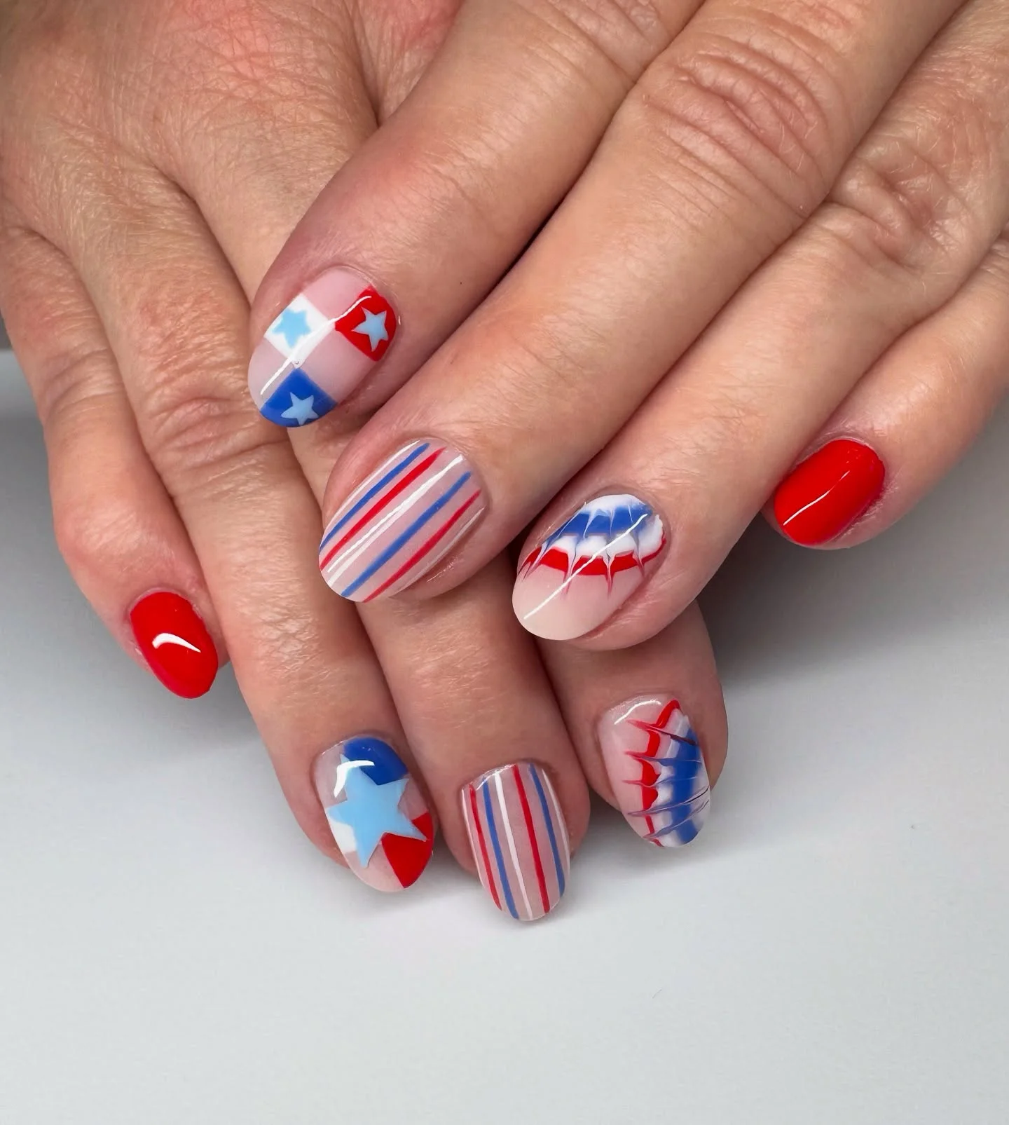 patriotic nails 2026 Graphic Retro Stripes And Bold Starburst Nails