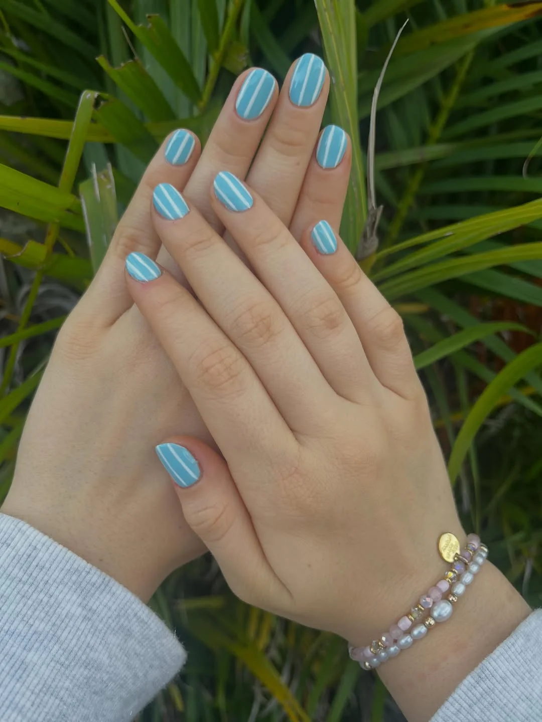 summer nail inspo 2026 Clean Ocean Blue Stripes For Minimal Summer Girls