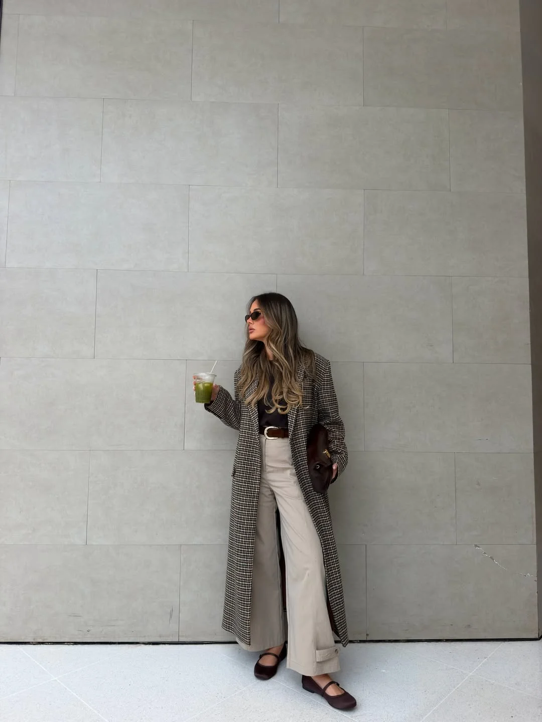 fall business casual outfits for women 2026 Long Coats And Soft Neutrals For Elevated Fall Layering