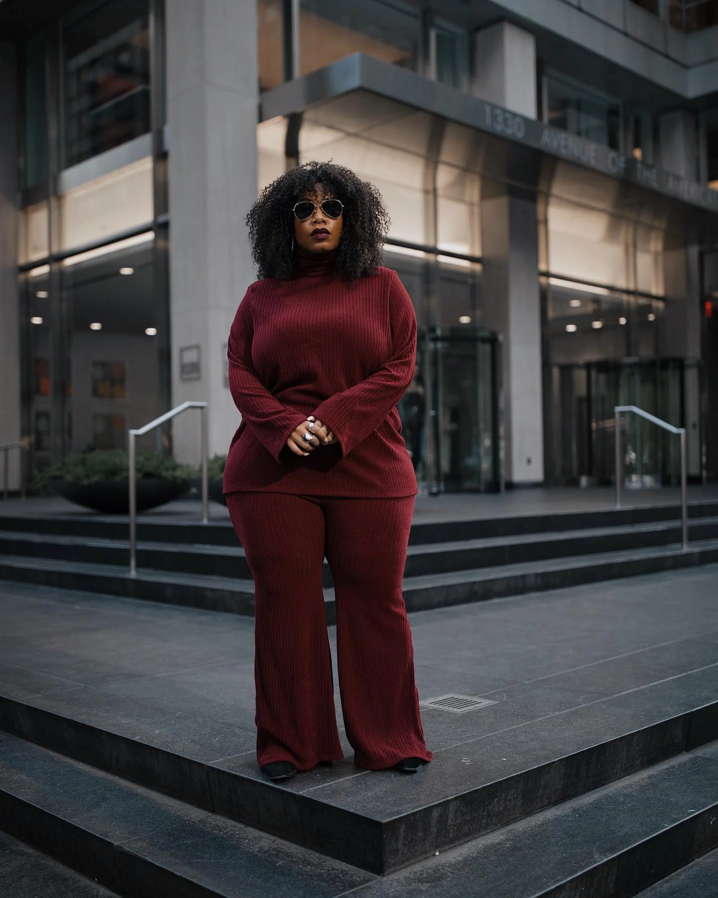 fall outfits for big busted women 2026 Rich Burgundy Knit Sets For Modern City Style