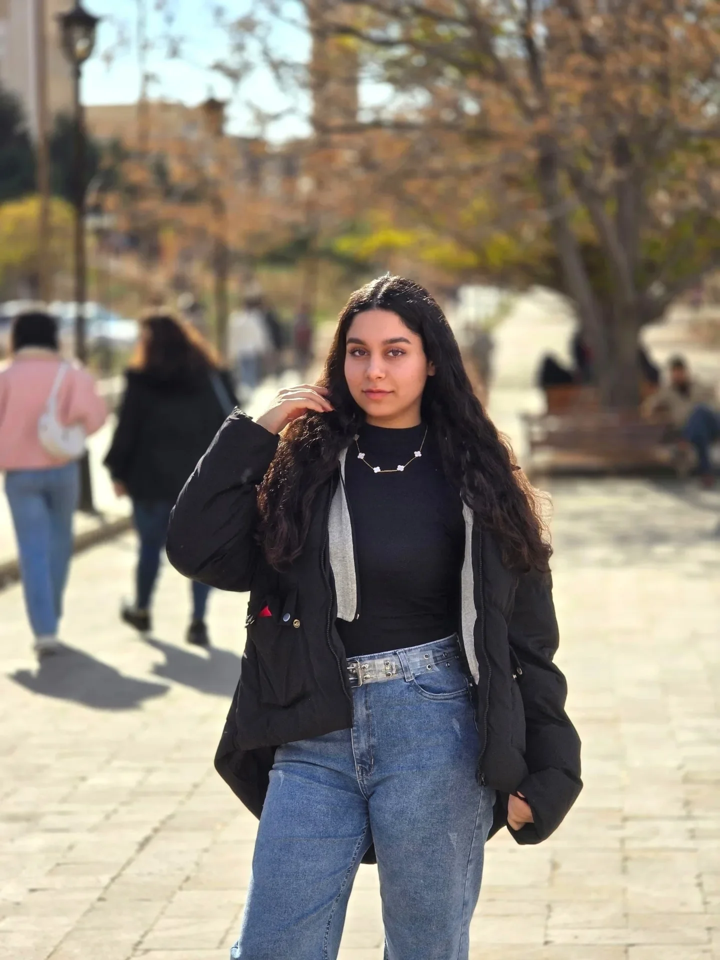 fall outfits for college students casual 2026 Easy Puffer Jacket Looks For Chilly Campus Walks