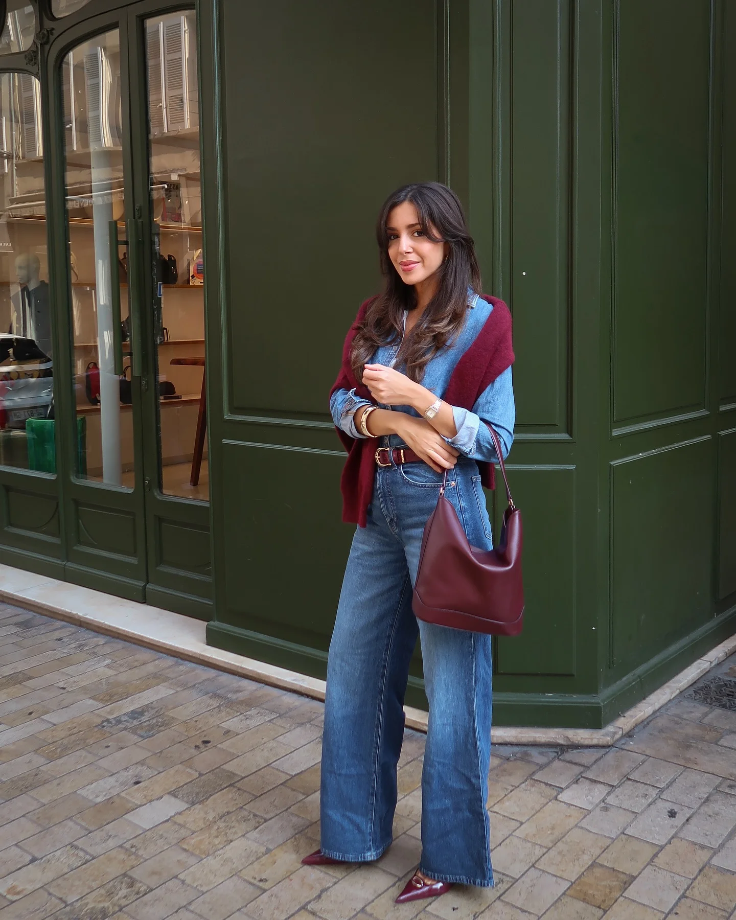 summer to fall outfits 2026 Denim Layers And Burgundy Accents For Early Fall