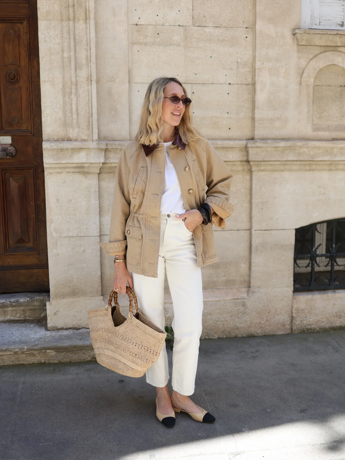 fall outfits ideas 2026 Cream Denim And Utility Layers For Soft Autumn Elegance