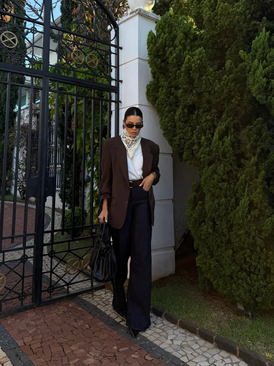 cute fall blazer outfits 2026 Classic Brown Blazer And Scarf Combination For Fall