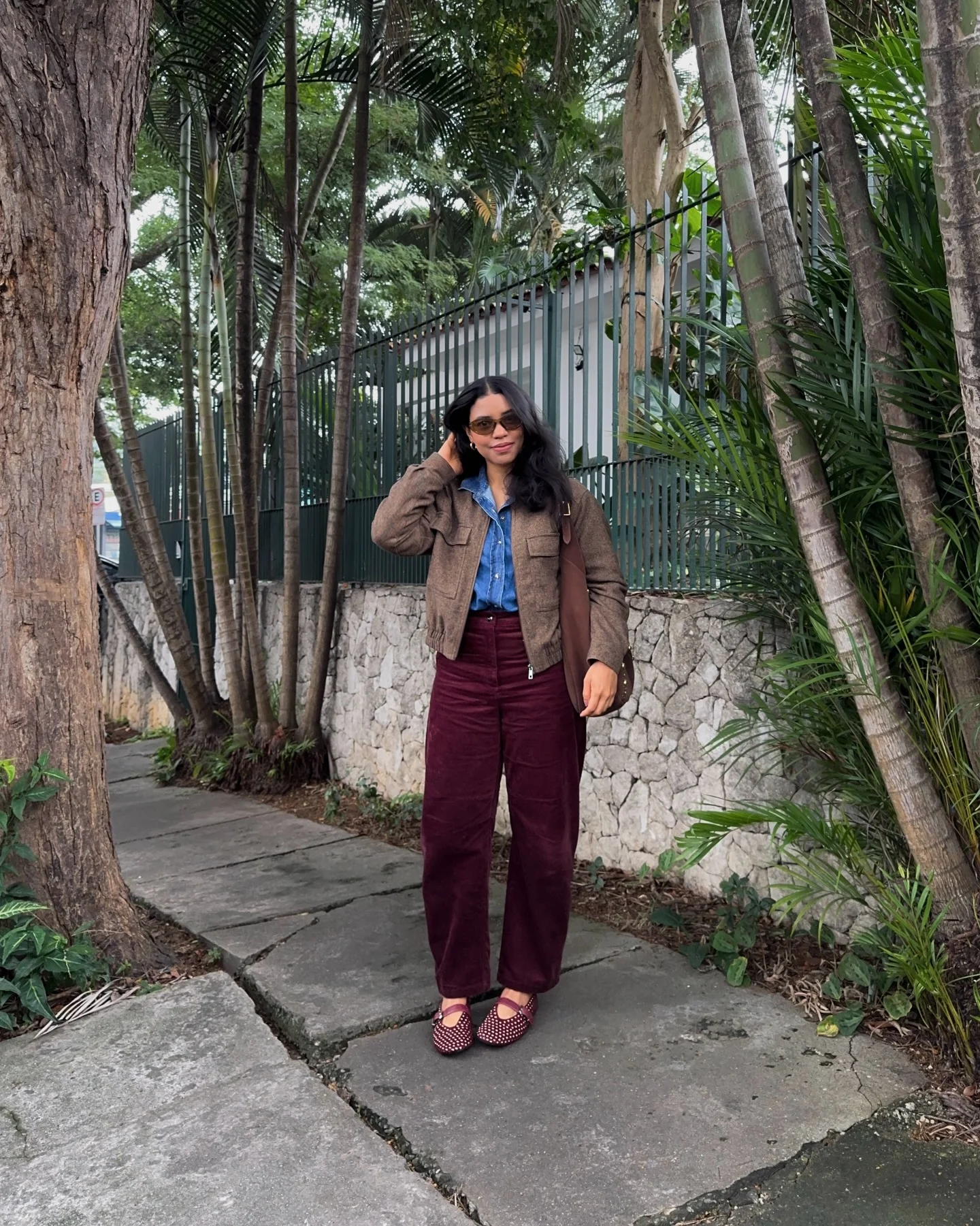early fall outfits ideas 2026 Burgundy Trousers And Denim Layers For Modern Fall Style