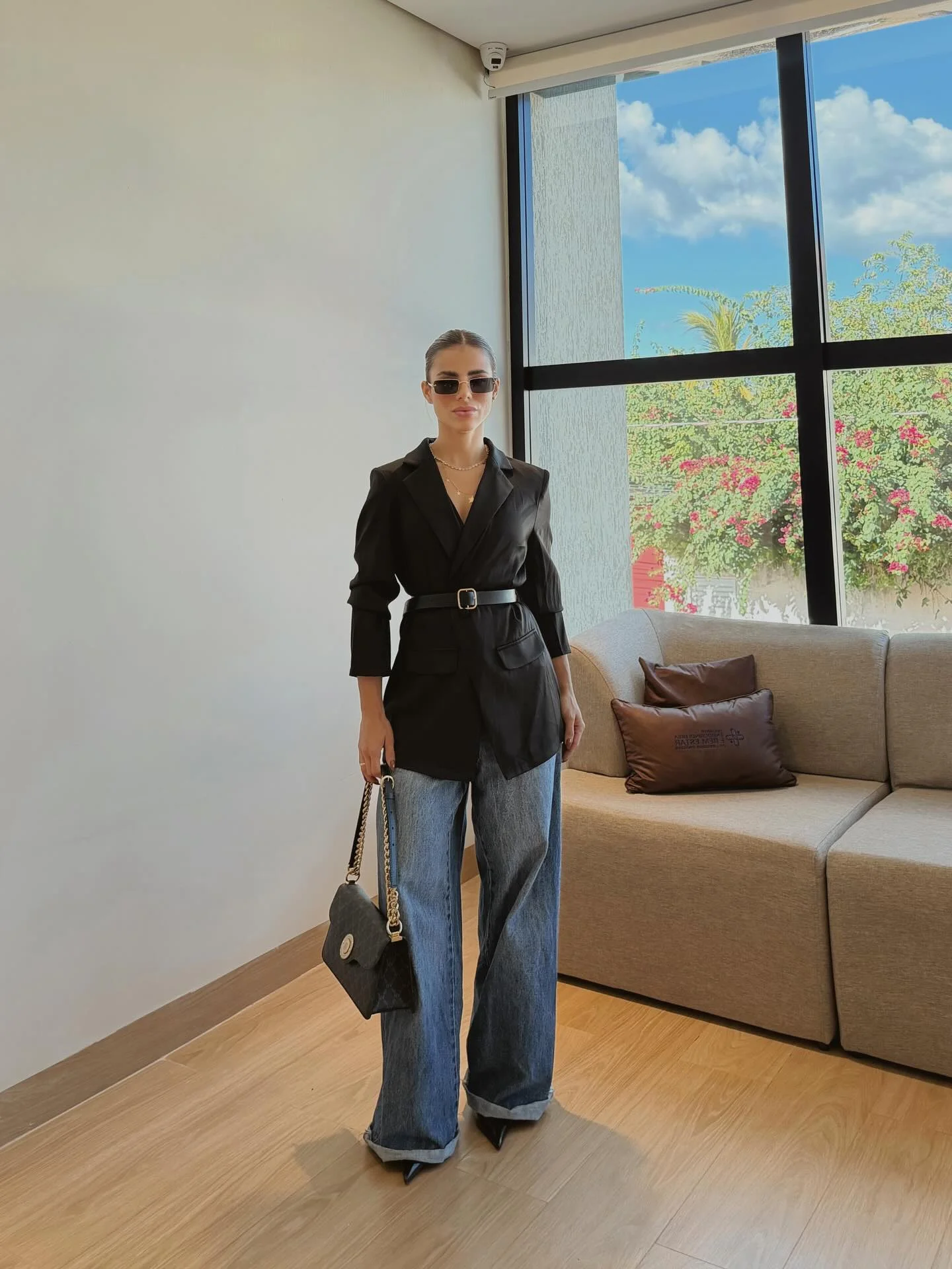 fall business casual outfits for women 2026 Structured Blazer Styling With Modern Wide-Leg Denim