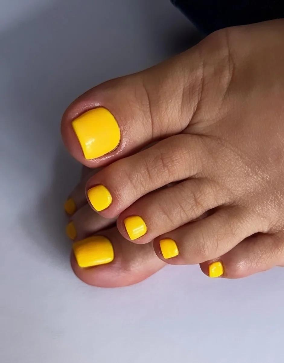 july toe nail colors ideas 2026 Sunflower Yellow For The Brightest July Days