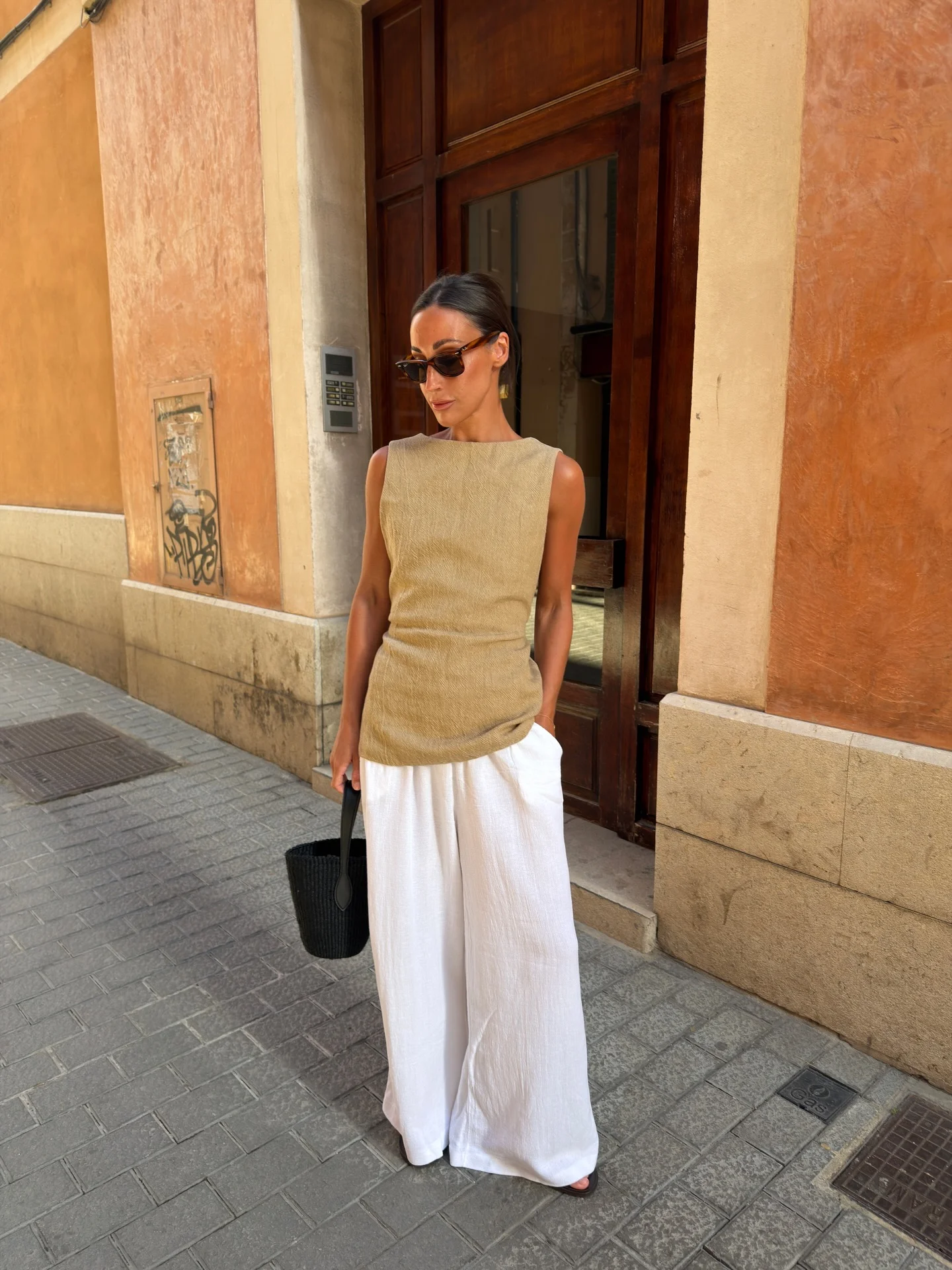 july fashion trends 2026 Minimalist Neutrals Defining Summer Sophistication