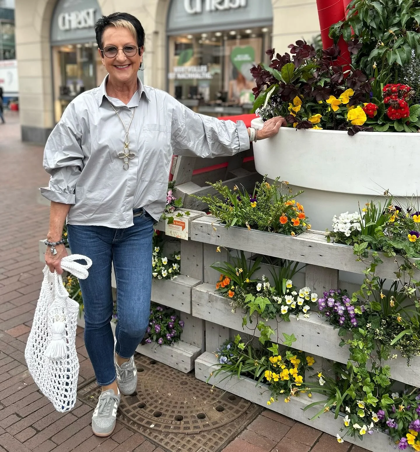 what to wear in fall 2026 over 50 Relaxed Denim And Oversized Shirt Styling